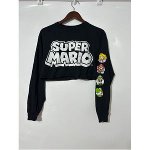 Forever 21 Nintendo Super Mario Long sleeve Crop top Sweatshirt